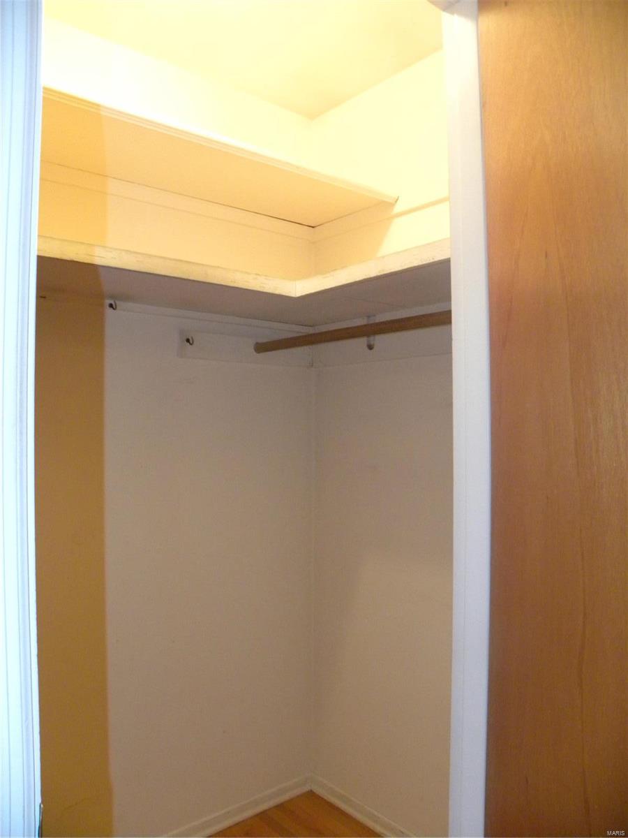 15534 Clayton Road Ballwin, MO 63011 - Photo 32 of 33 Gallery Image 32