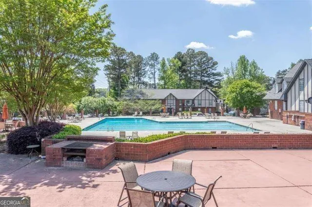$1,500 | 6851 Roswell Road, Unit J21, Atlanta, GA 30328