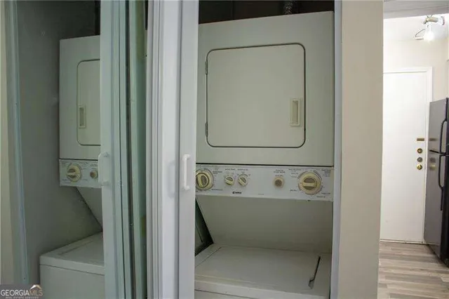 $1,500 | 6851 Roswell Road, Unit J21, Atlanta, GA 30328