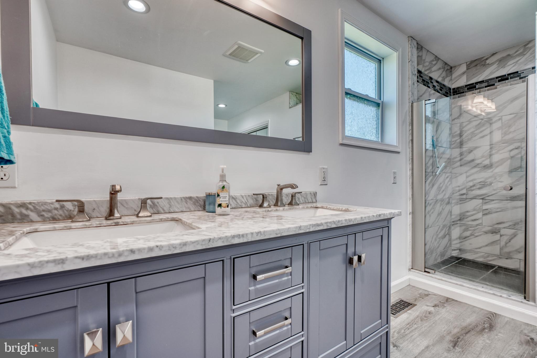 7800 Chapman Road Kingsville, MD 21087 - Photo 24 of 42 Primary Bath