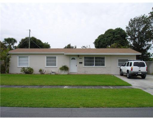 945 Firetree Road North Palm Beach, FL 33408 - Photo 1 of 6 Primary Photo