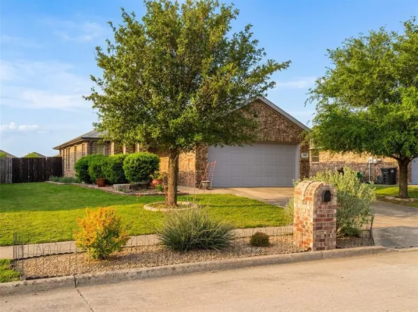 $285,000 | 120 Chalk Road, Anna, TX 75409
