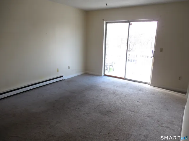 $134,900 | 152 Lincoln Street, Unit 15, Waterbury, CT 06710