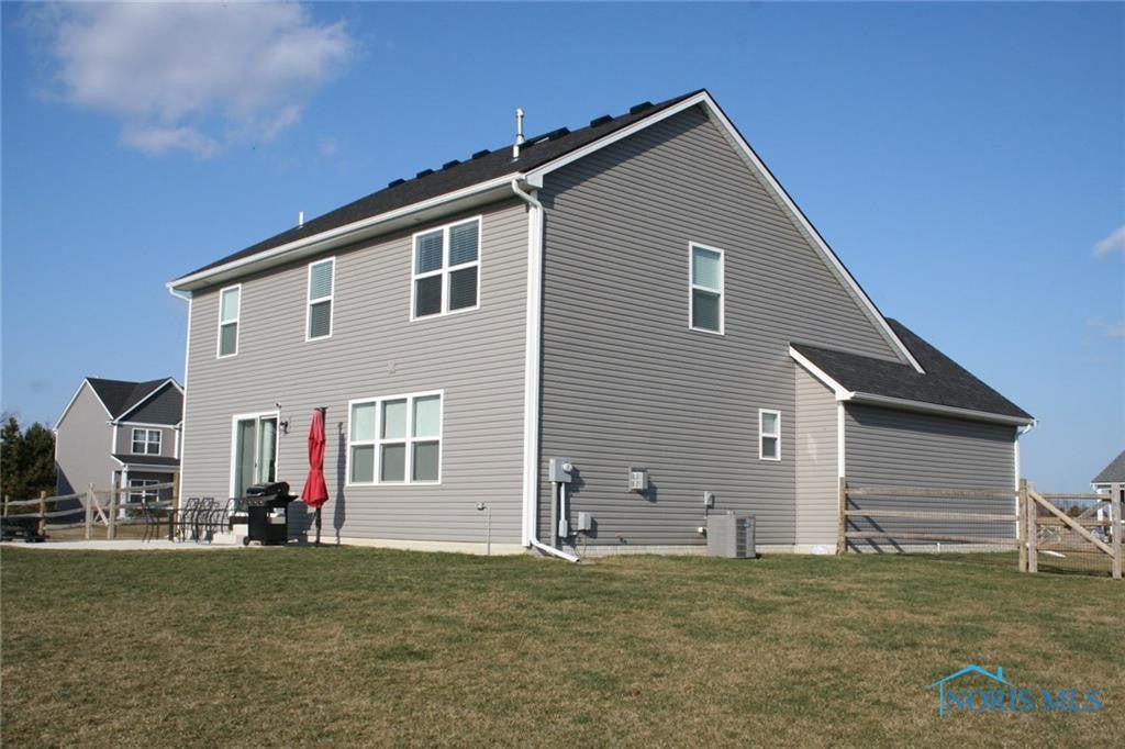 128 Fairchild Road Oregon, OH 43616 - Photo 33 of 36 Gallery Image 33
