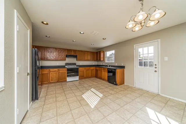 $2,110 | 13829 Sonterra Ranch Road, Fort Worth, TX 76262