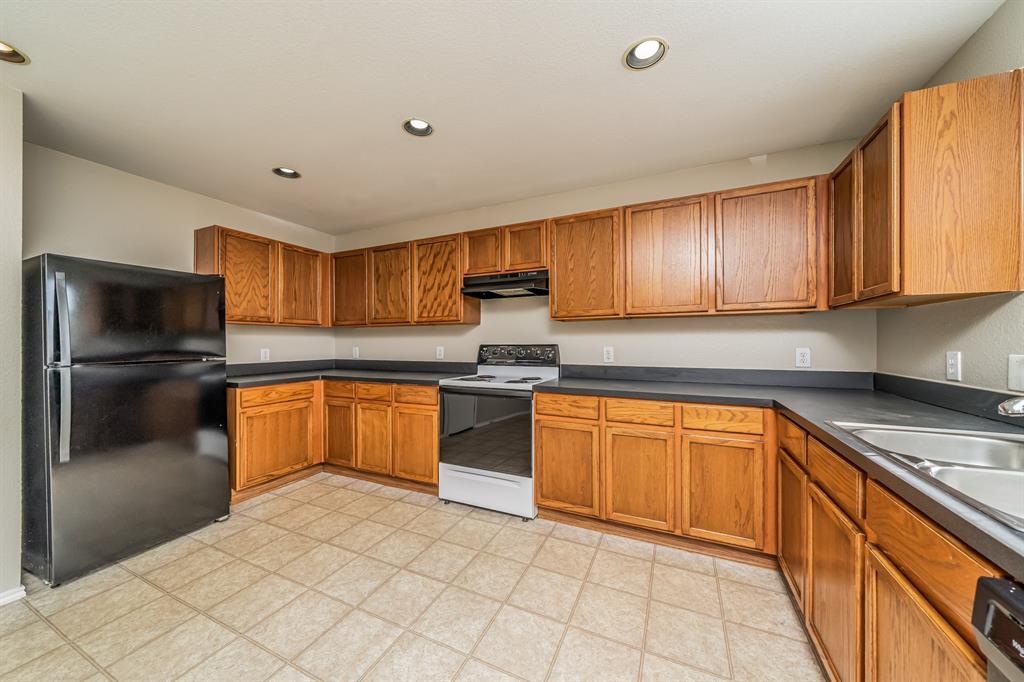 13829 Sonterra Ranch Road Fort Worth, TX 76262 - Photo 5 of 15