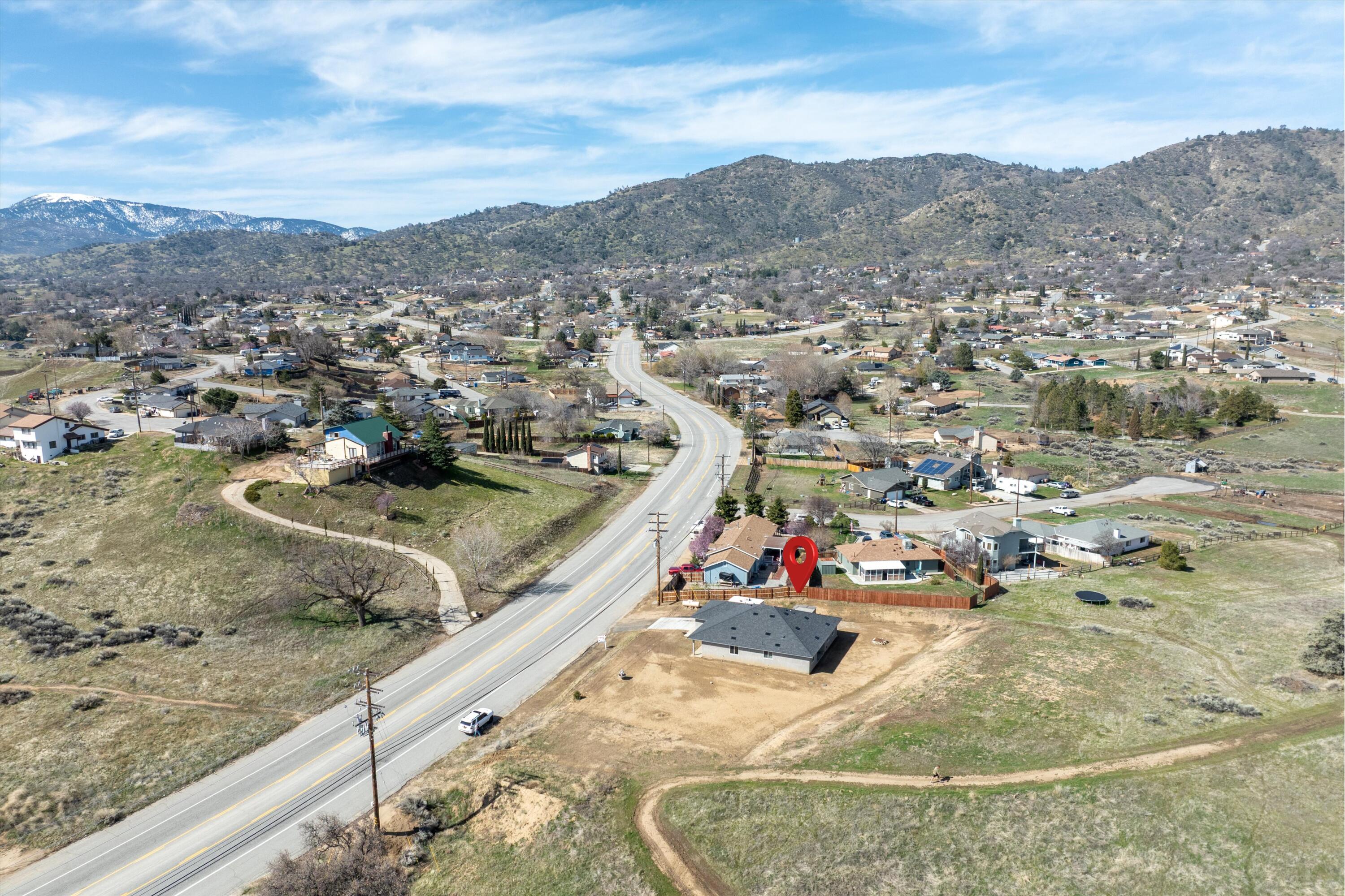 20601 Country Club Drive Tehachapi, CA 93561 - Photo 13 of 18 a view of a water pond