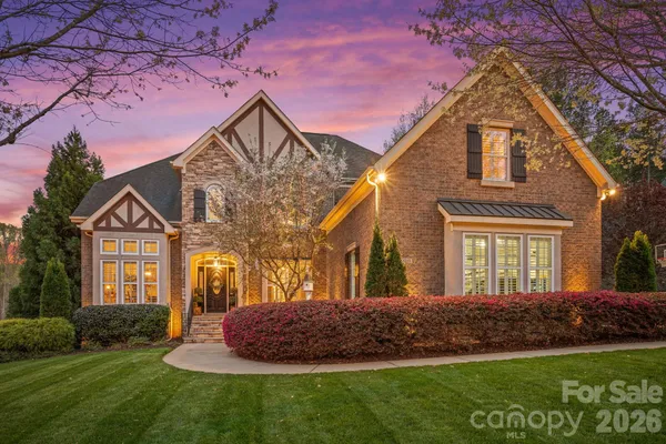 $964,900 | 10315 Lemington Drive, Mint Hill, NC 28227