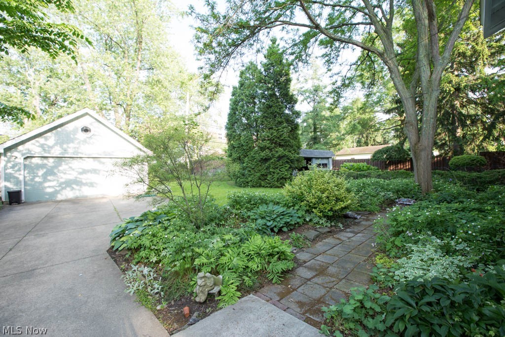 1591 Rydalmount Road Cleveland Heights, OH 44118 - Photo 27 of 32