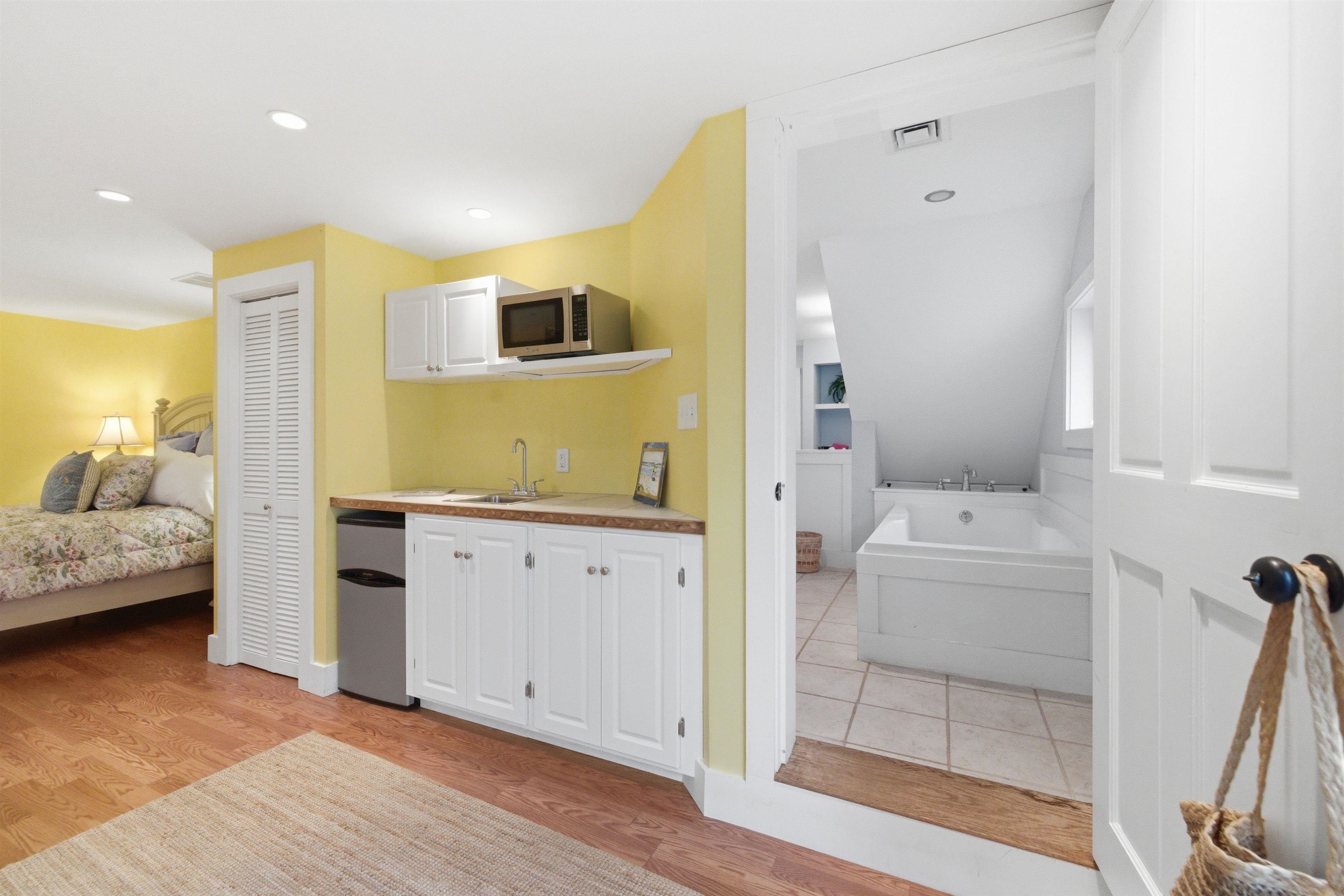2671 Parade Road Laconia, NH 03246 - Photo 49 of 52