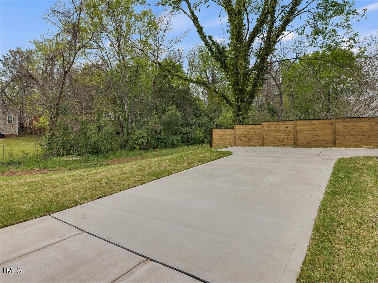 734 South State Street Raleigh, NC 27601 - Photo 91 of 95 097-Lower Level Driveway