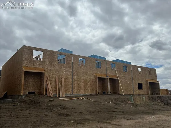 $329,900 | 1718 Sandtoft Heights, Colorado Springs, CO 80951