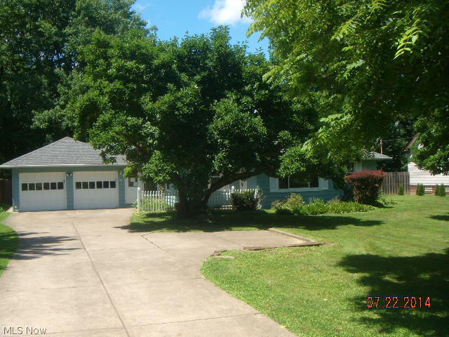 11820 Ridge Road North Royalton, OH 44133 - Photo 1 of 18
