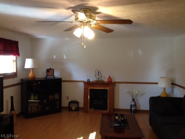 2069 Ridge Road Hinckley, OH 44233 - Photo 11 of 16