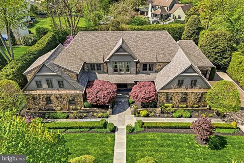 $2,300,000 | 728 Mill Street, Moorestown, NJ 08057