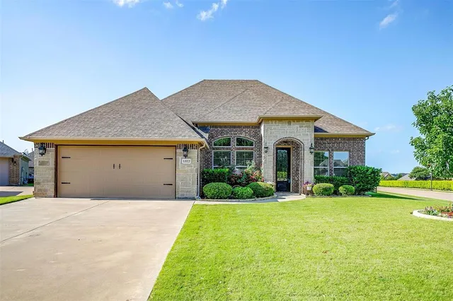 $495,000 | 1312 Prestwick Court, Granbury, TX 76048