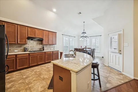 $449,000 | 2506 River Oak Court, Kingwood, TX 77345