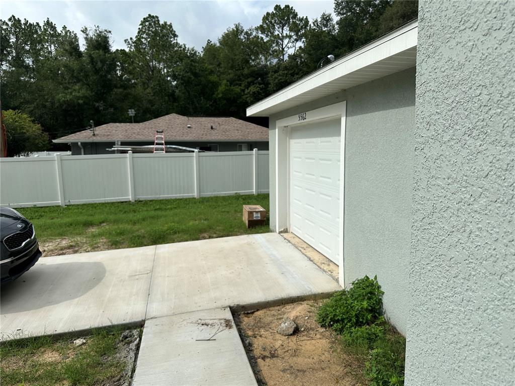 5562 Southwest 206th Avenue Dunnellon, FL 34431 - Photo 6 of 39