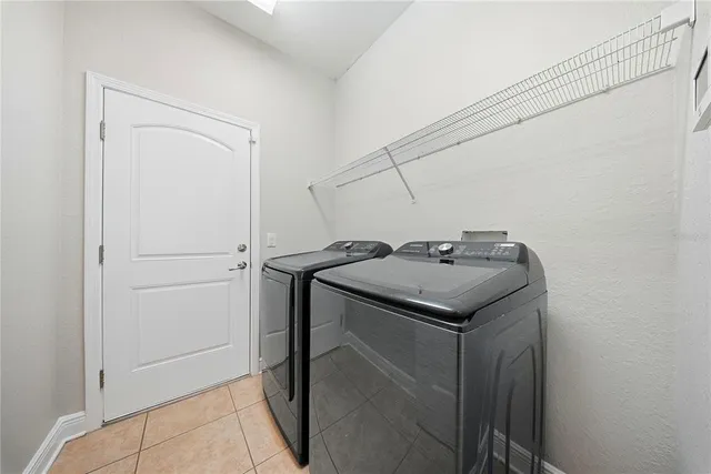 $449,000 | 11101 Irish Moss Avenue, Riverview, FL 33569