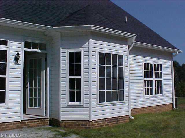 51 Darwick Road Winston-Salem, NC 27127 - Photo 7 of 8 Other.