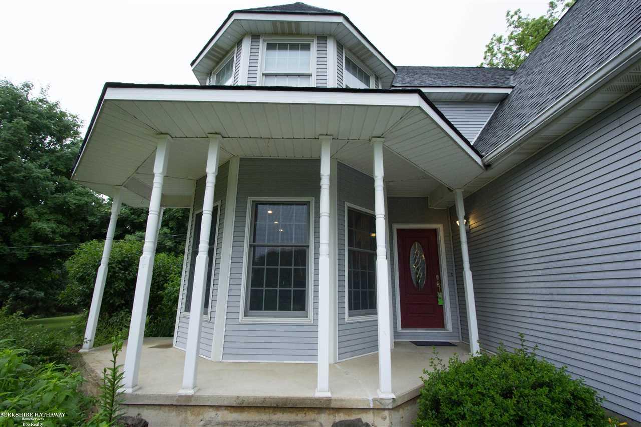 74483 Dequindre Road Leonard, MI 48367 - Photo 5 of 72