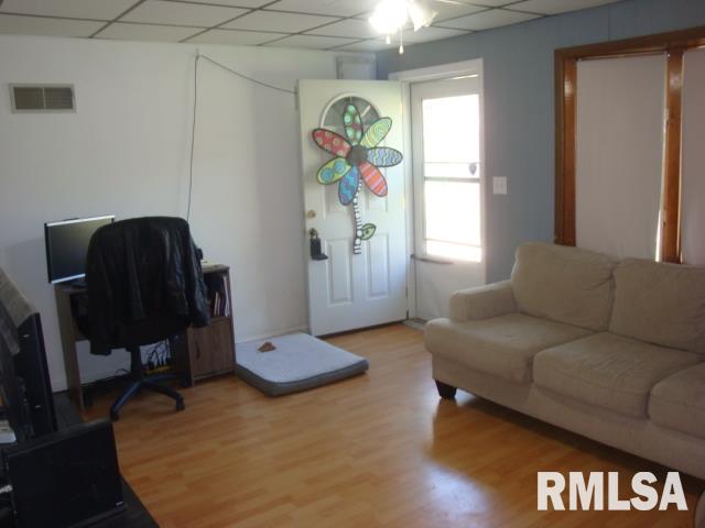 1401 North Franklin Avenue Springfield, IL 62702 - Photo 2 of 9