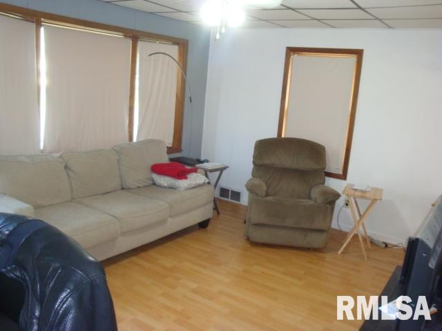 1401 North Franklin Avenue Springfield, IL 62702 - Photo 3 of 9