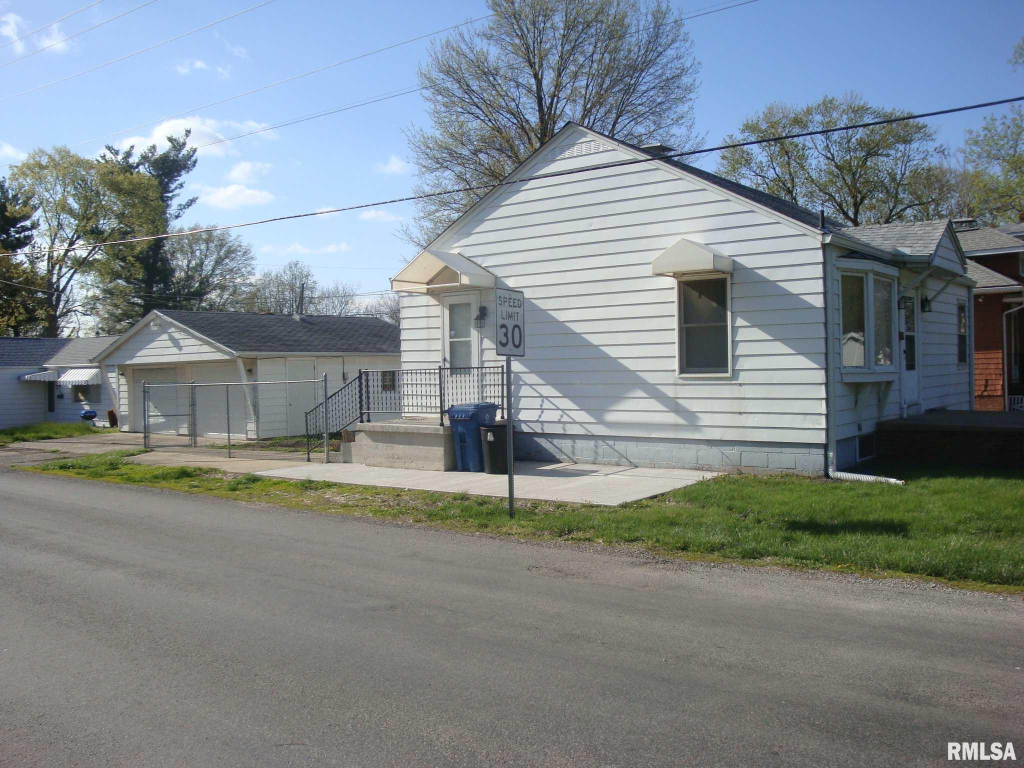 1401 North Franklin Avenue Springfield, IL 62702 - Photo 6 of 9
