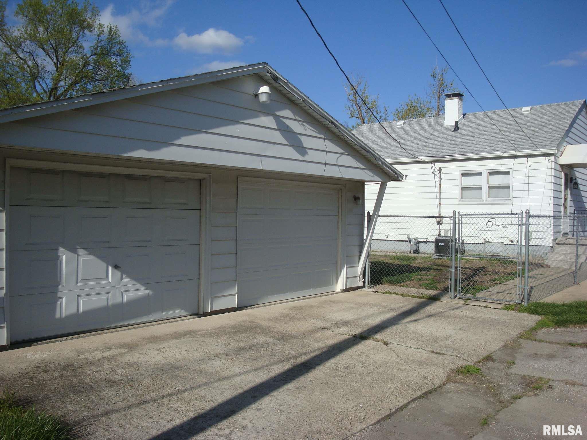 1401 North Franklin Avenue Springfield, IL 62702 - Photo 7 of 9
