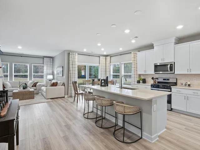 $470,990 | 354 Calm Water Way, Summerville, SC 29486