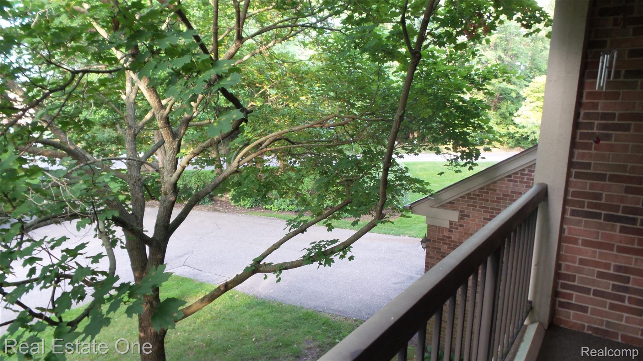 29535 Pine Ridge Circle, Unit 10 Farmington, MI 48331 - Photo 35 of 43 20200805_194134.jpg