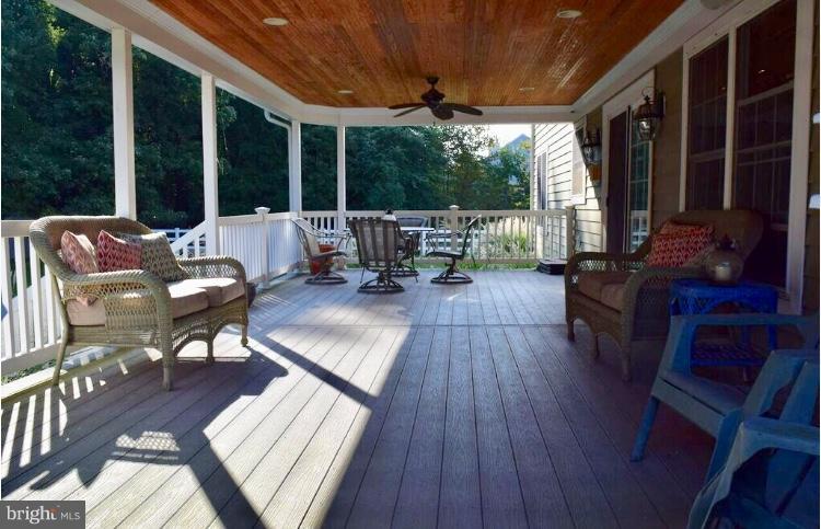 157 Likes Road Edgewater, MD 21037 - Photo 27 of 30 Covered Porch