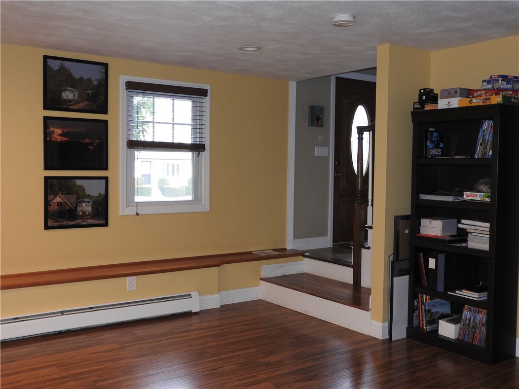 318 Old County Road Smithfield, RI 02917 - Photo 8 of 21