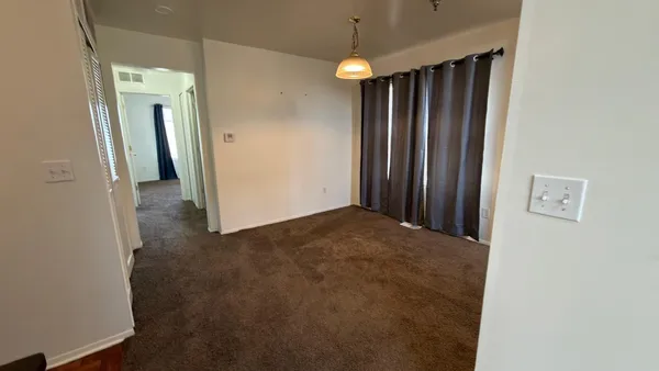 $1,900 | 15602 Stone Crossing Drive, Southfield, MI 48075