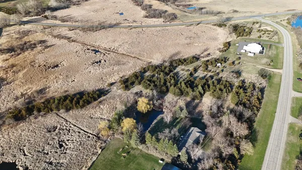 $567,000 | 2398 122nd Avenue Northeast, Spicer, MN 56288