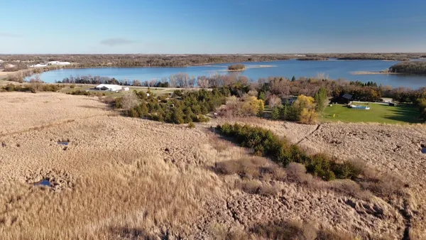 $567,000 | 2398 122nd Avenue Northeast, Spicer, MN 56288