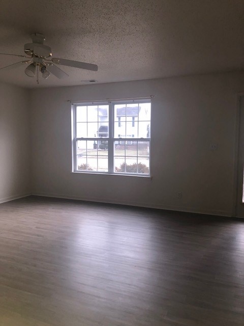 729 Springwater Road Kokomo, IN 46902 - Photo 4 of 17