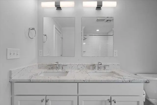 a close up of a bathtub curtain