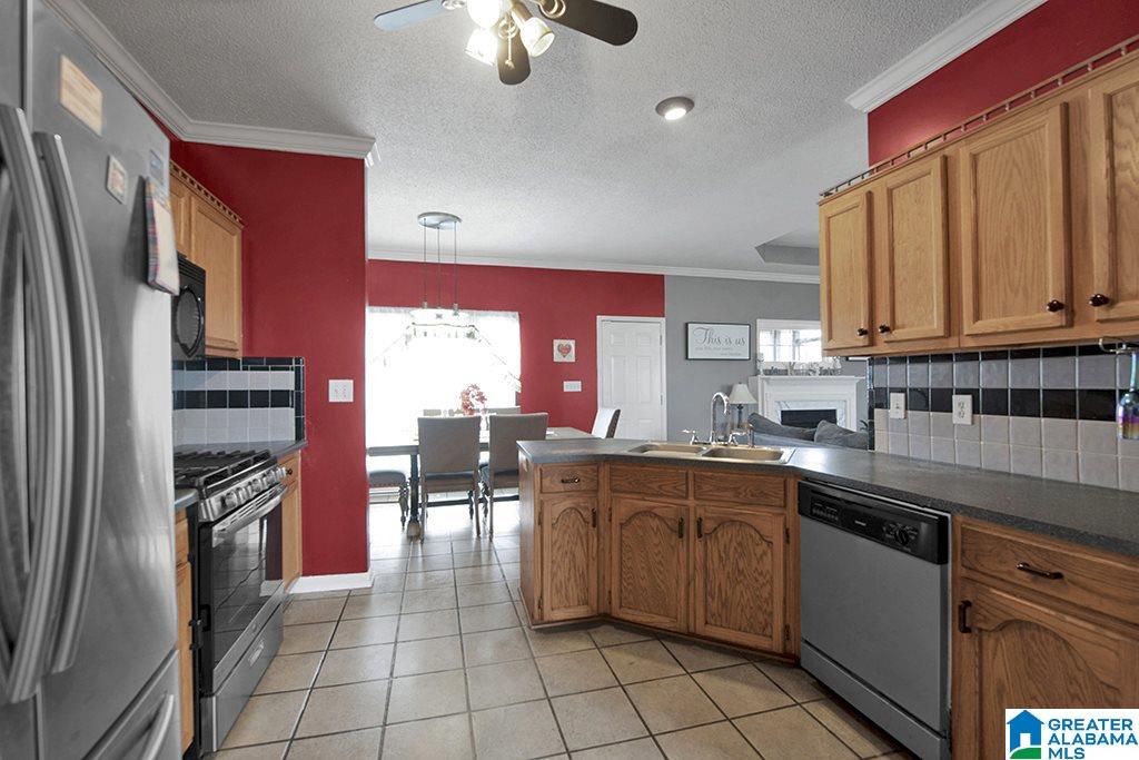 433 12th Street Pleasant Grove, AL 35127 - Photo 8 of 33