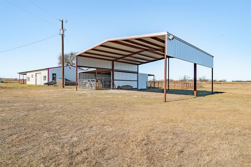 998 Farm To Market 218 Hamilton, TX 76531 - Photo 37 of 40 Covered RV or Trailer Parking with Plug
