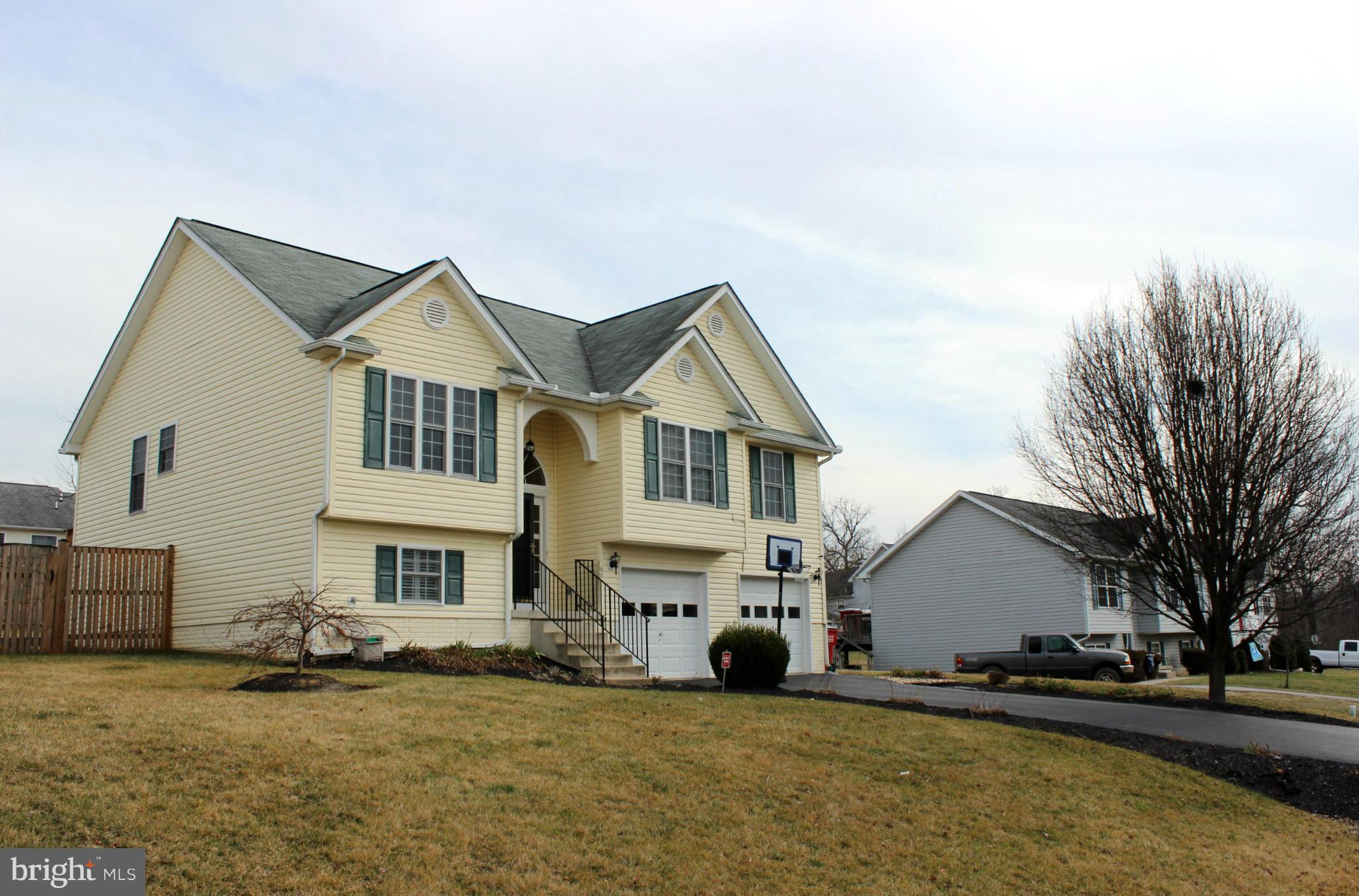 60 Jack Rabbit Lane Ranson, WV 25438 - Photo 3 of 24 Exterior (Front)