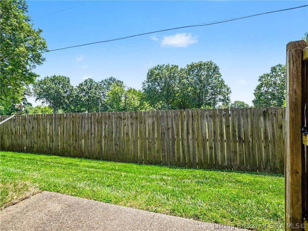 1415 Slate Run Road, Unit 50 New Albany, IN 47150 - Photo 33 of 45