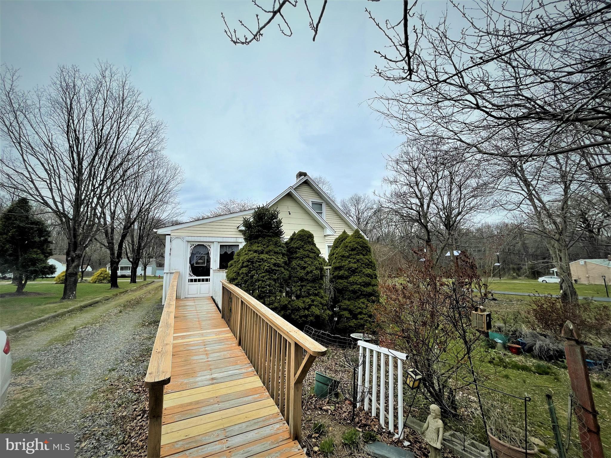 2013 Rancocas Road Burlington, NJ 08016 - Photo 3 of 18