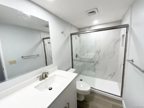 $5,400 | 80 Kingston Court West, Coronado, CA 92118