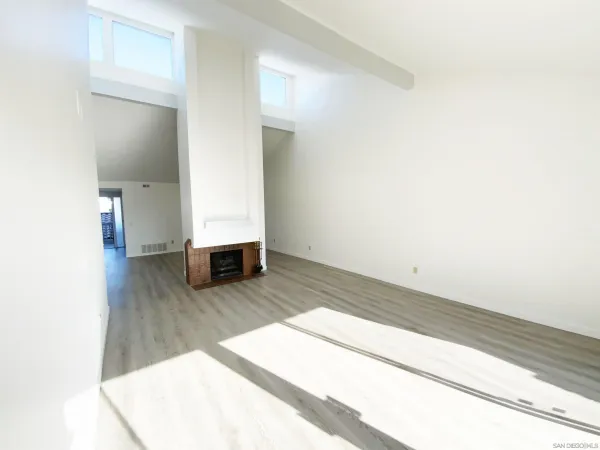 $5,400 | 80 Kingston Court West, Coronado, CA 92118