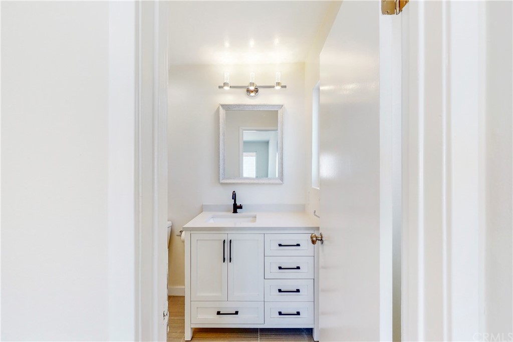 1853 East Denwall Drive Carson, CA 90746 - Photo 11 of 20 Bathroom #2