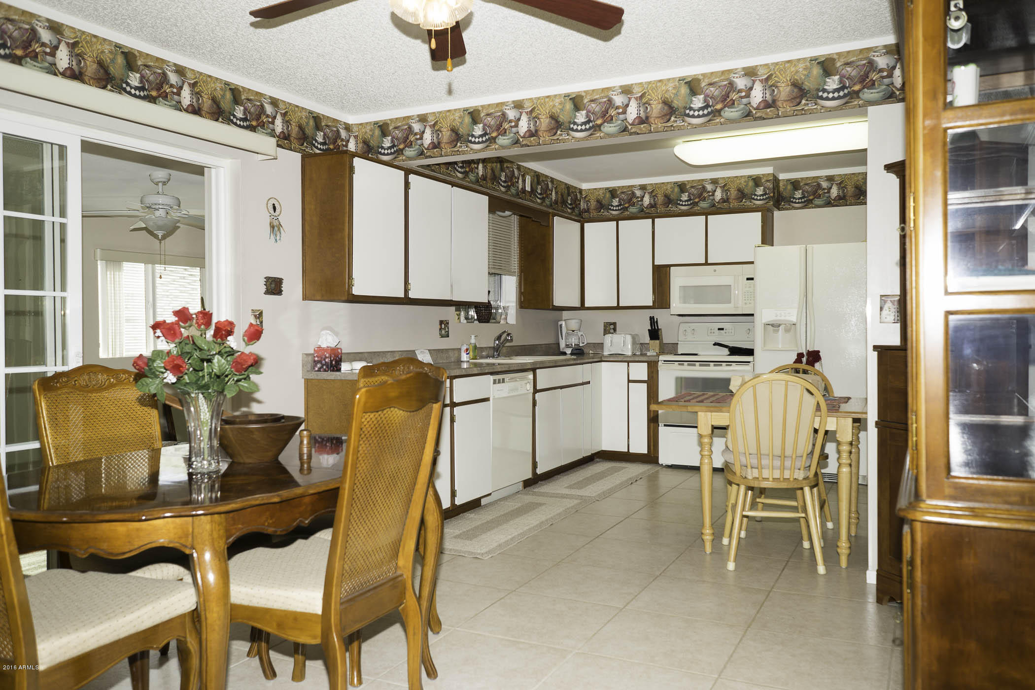6157 East Decatur Street Mesa, AZ 85205 - Photo 9 of 25 Kitchen
