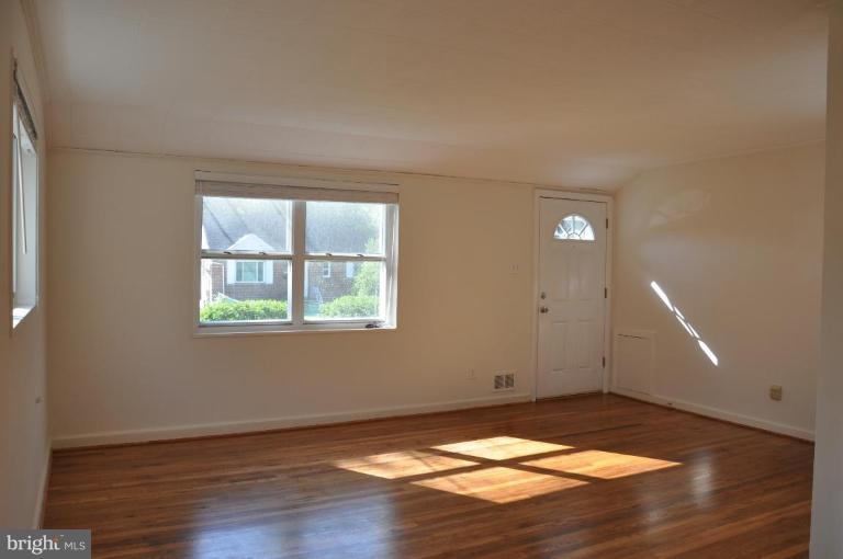 12709 Gould Road Silver Spring, MD 20906 - Photo 3 of 9 Living Room