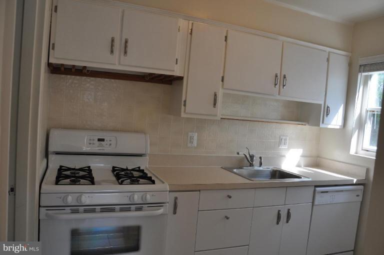12709 Gould Road Silver Spring, MD 20906 - Photo 5 of 9 Kitchen #2