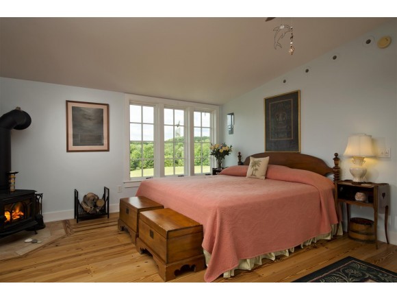 5673 East Road Shaftsbury, VT 05262 - Photo 12 of 36 Gallery Image 12